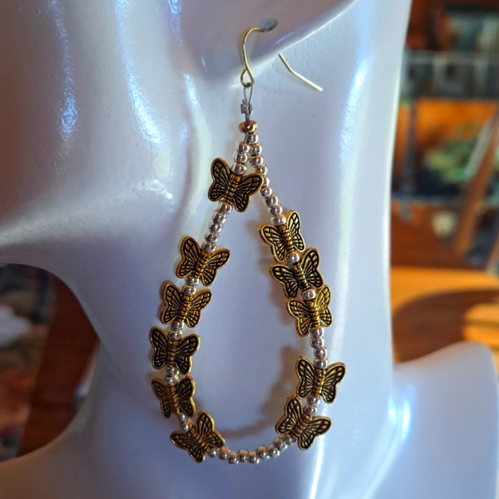 GOLD BUTTERFLY EARRINGS
